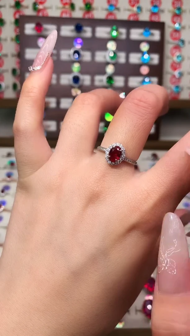 银S925镶嵌戒指红宝石5*7 酒红 银托