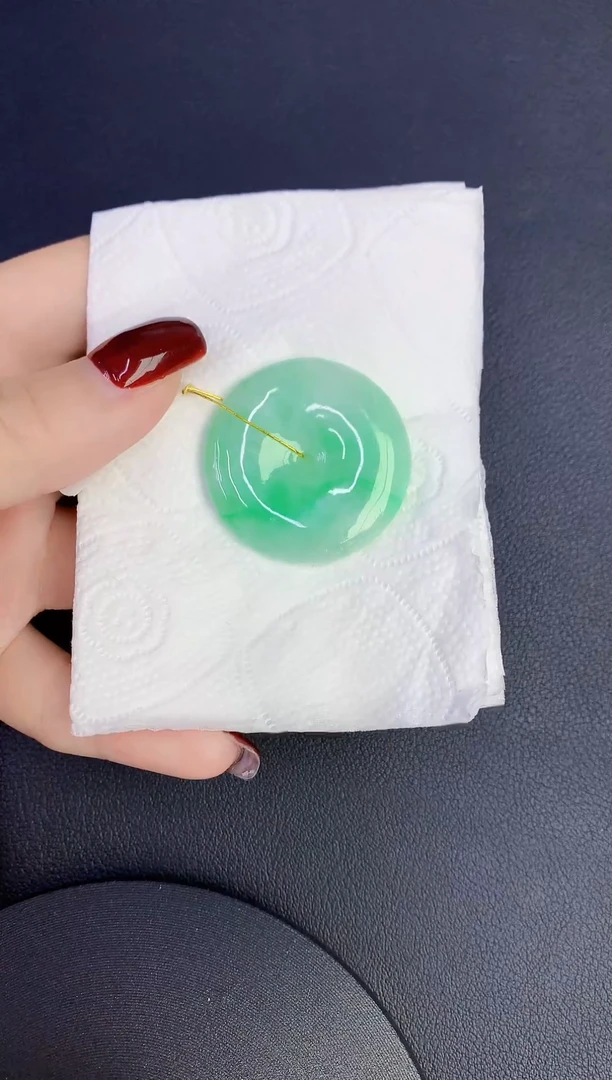 颈饰未镶嵌翡翠缅甸天然翡翠A货