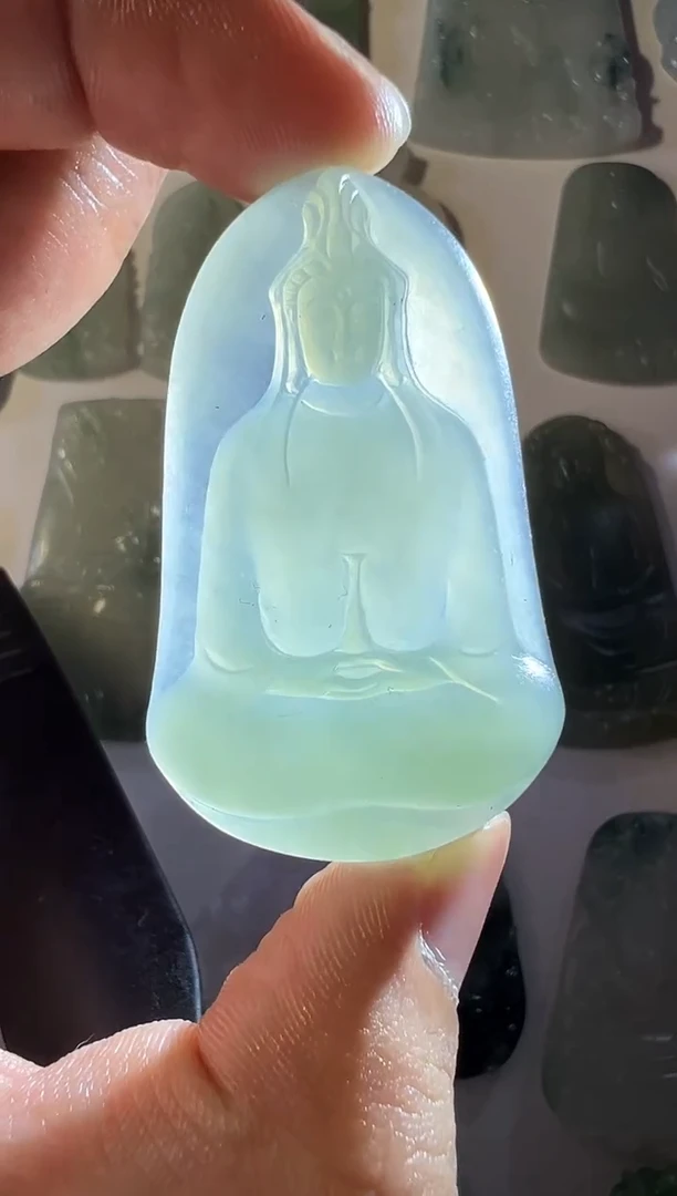 未镶嵌定制翡翠观音