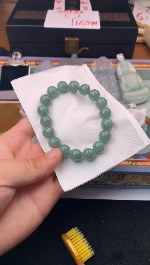 定制翡翠未镶嵌老*毛货不退不换