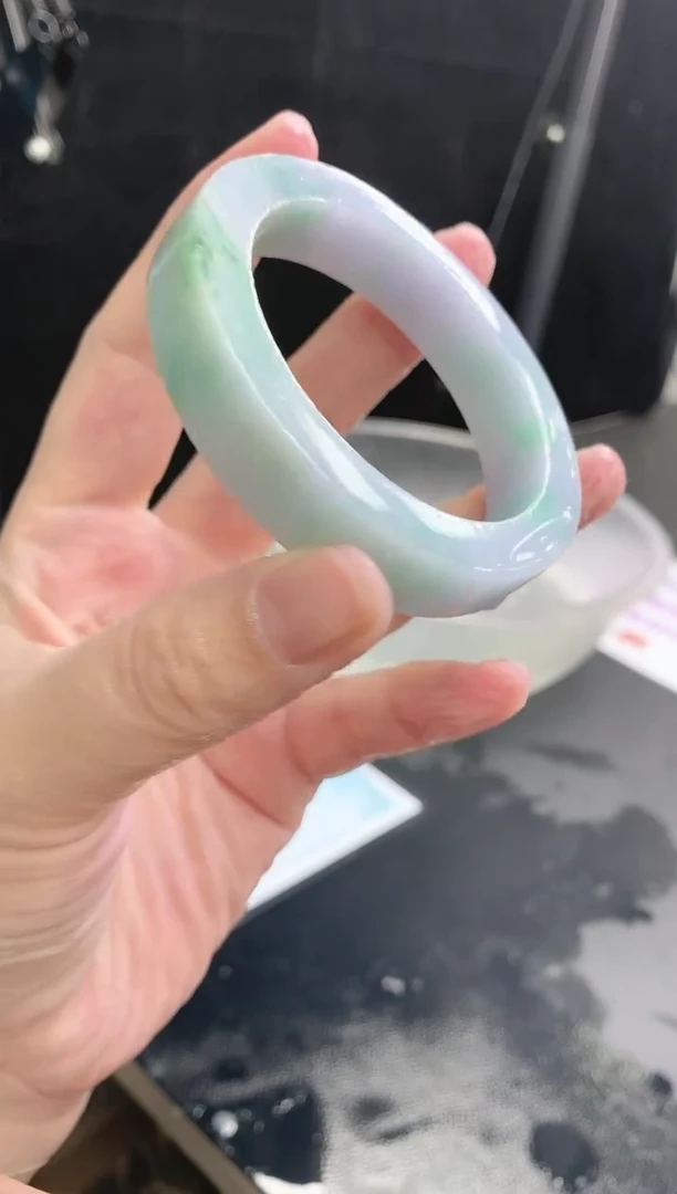 【闪购商品】定制翡翠手镯未镶嵌47