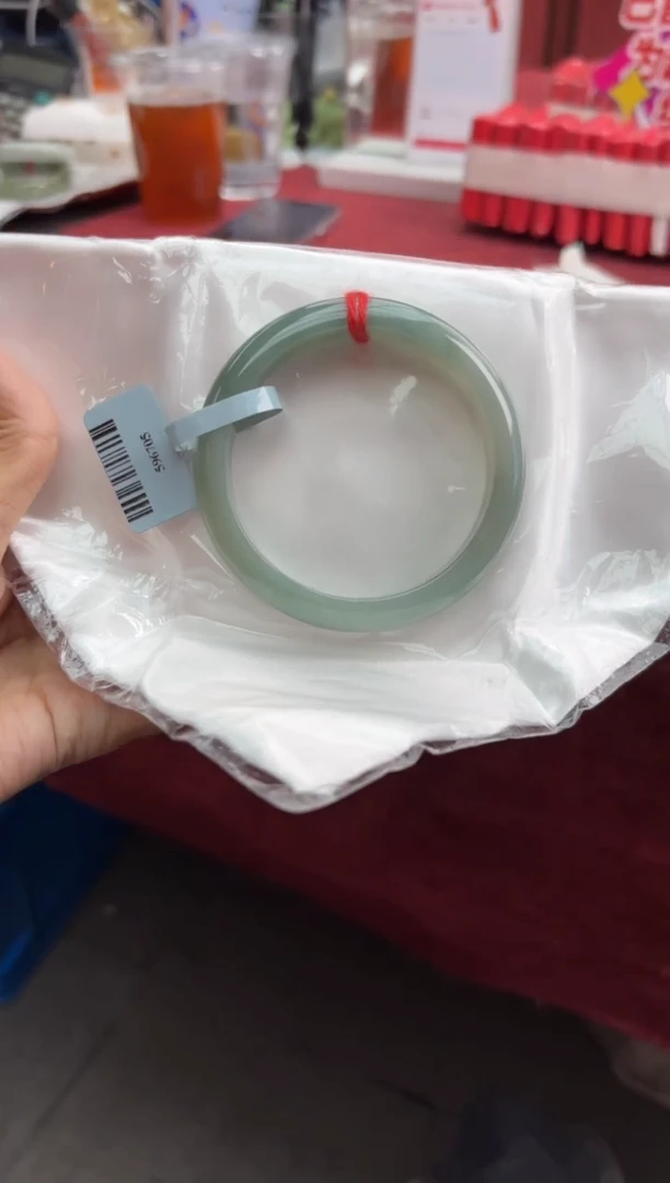 未镶嵌手镯翡翠翡翠手镯1