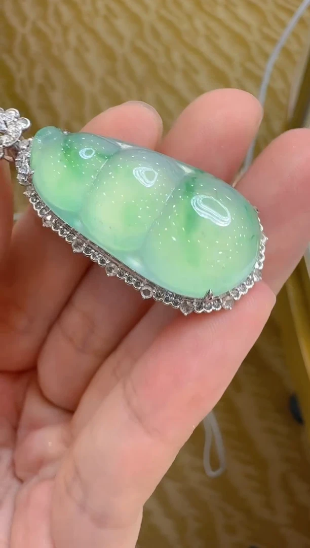 翡翠18K金镶嵌吊坠(不含链)多样性团购发一件