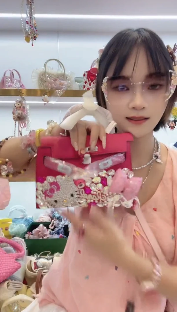 PVC欧****)格格家定制女包3422
