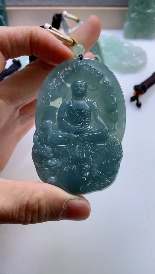 【闪购商品】翡翠挂件未镶嵌