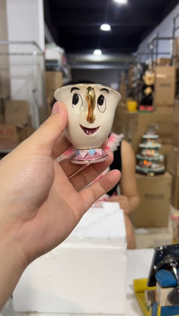 瓷片陶瓷杯金边阿奇杯