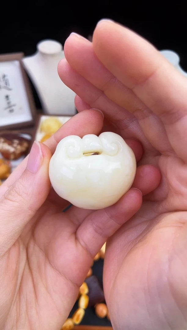 琥珀未镶嵌珠宝奇石永*柒月