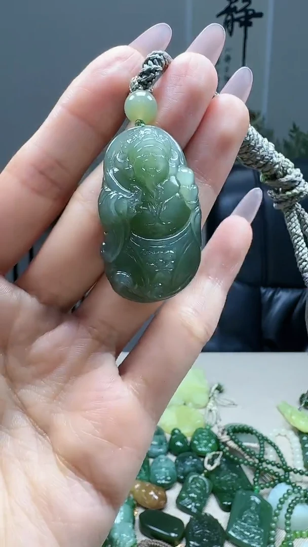未镶嵌和田玉挂件1