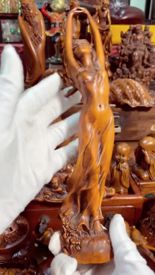 小叶黄杨小件美女