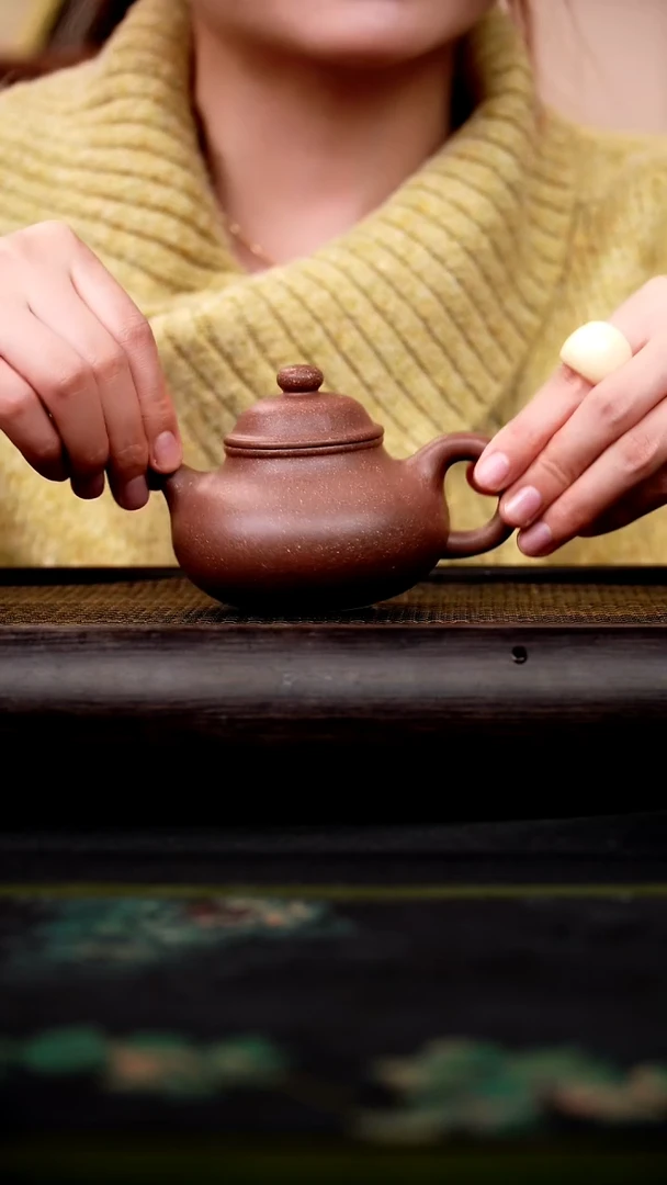 茶壶紫砂花块紫泥 容天