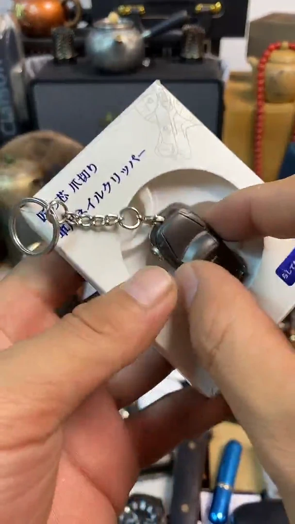 瓷片闪购商品，如图所示