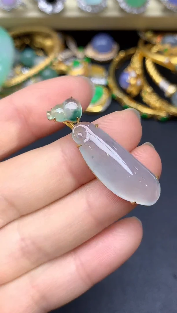 颈饰18K金镶嵌翡翠295-雪姐翡翠天天见