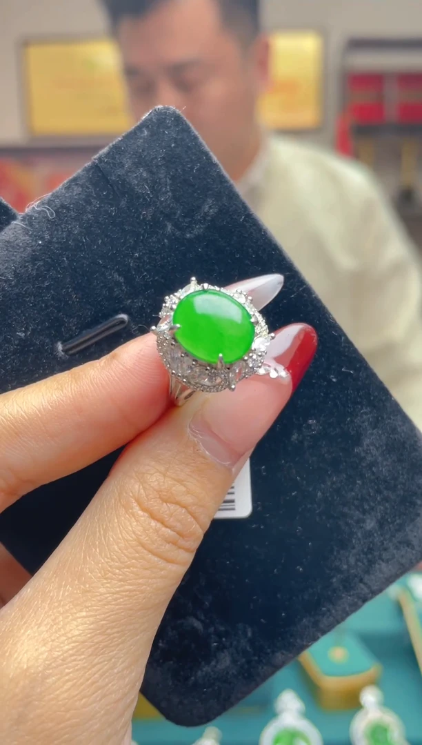 【闪购商品】翡翠戒指银S925镶嵌2501080010