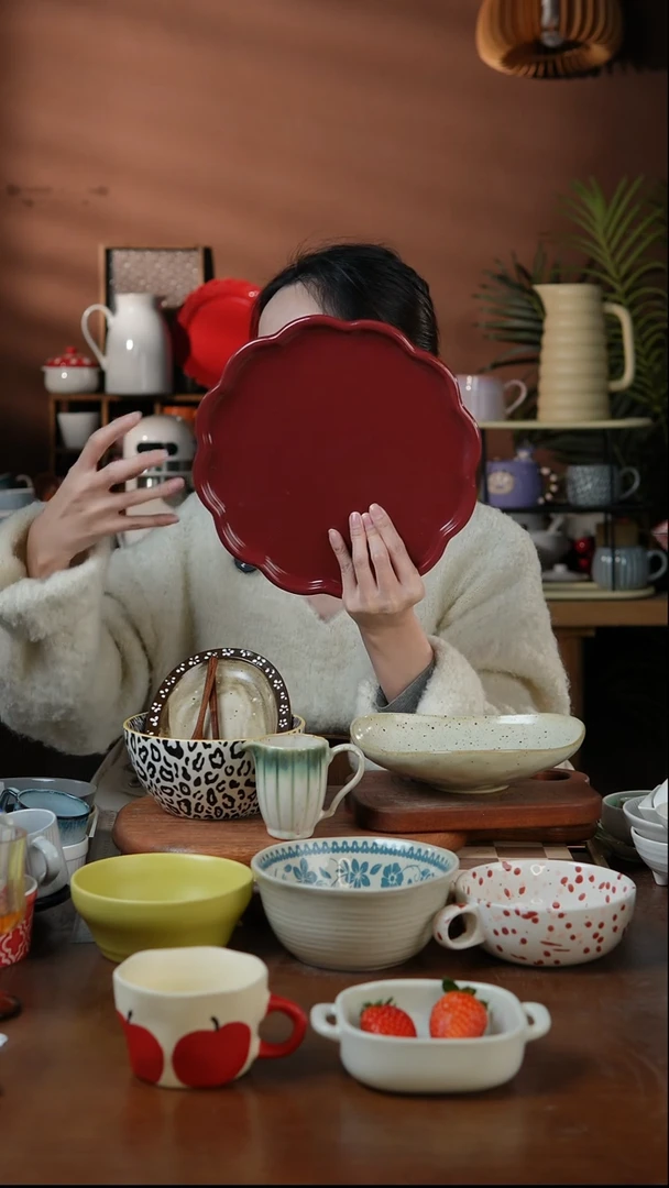 瓷片10.5英寸红色花边大盘 微瑕 凑满20发货