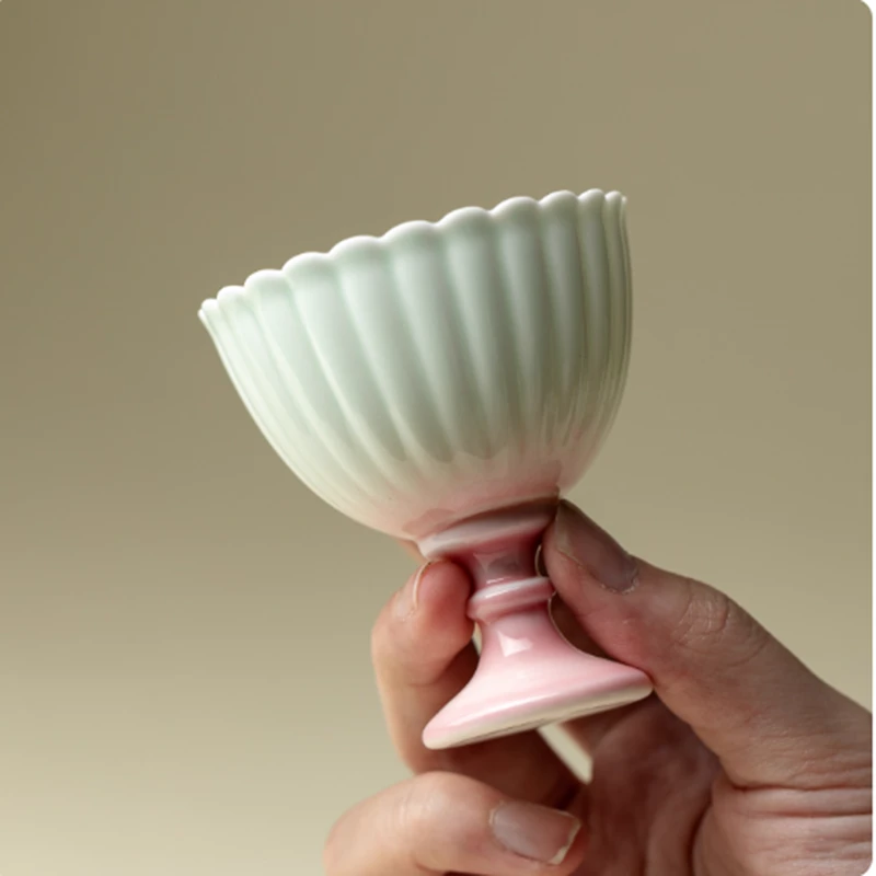 粉黛妃妃小清新渐变高足菊瓣陶瓷茶杯女士专用品茗杯主人杯50cc