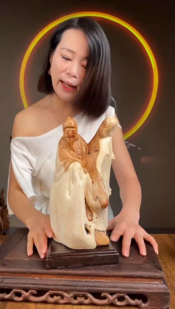 柏木（崖柏）手工摆件,先抢先得! 编号:231