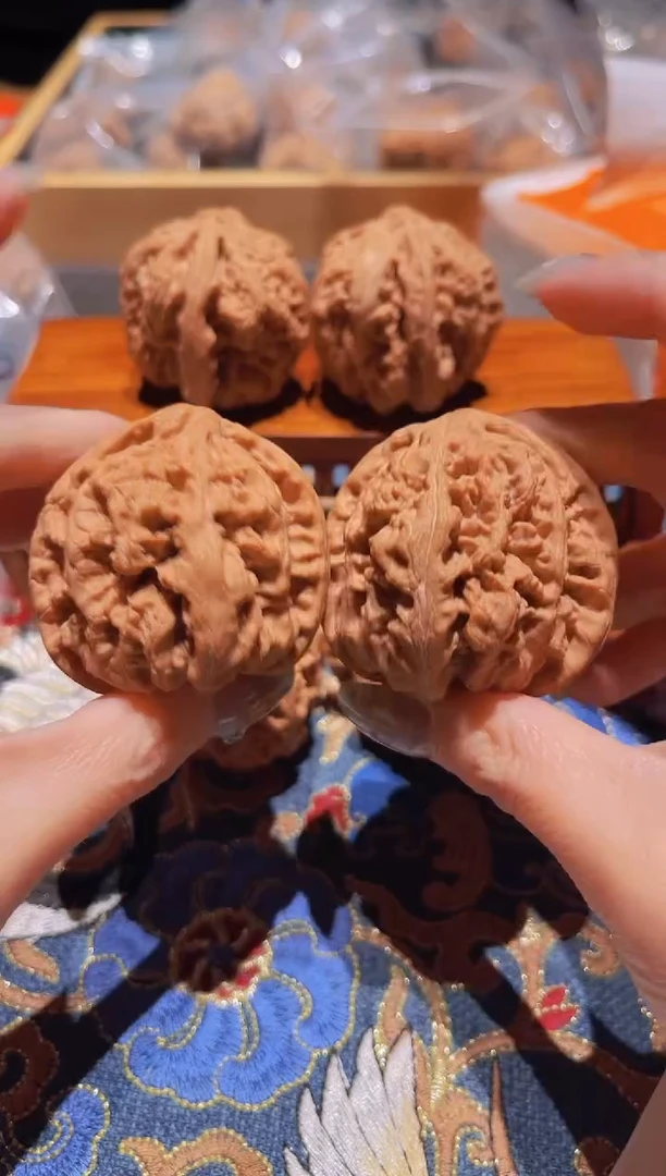 把件文玩核桃042粗筋47.5