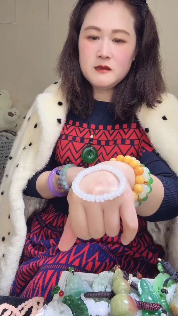 未镶嵌手链和田玉（白玉）和田玉白玉算盘珠手串