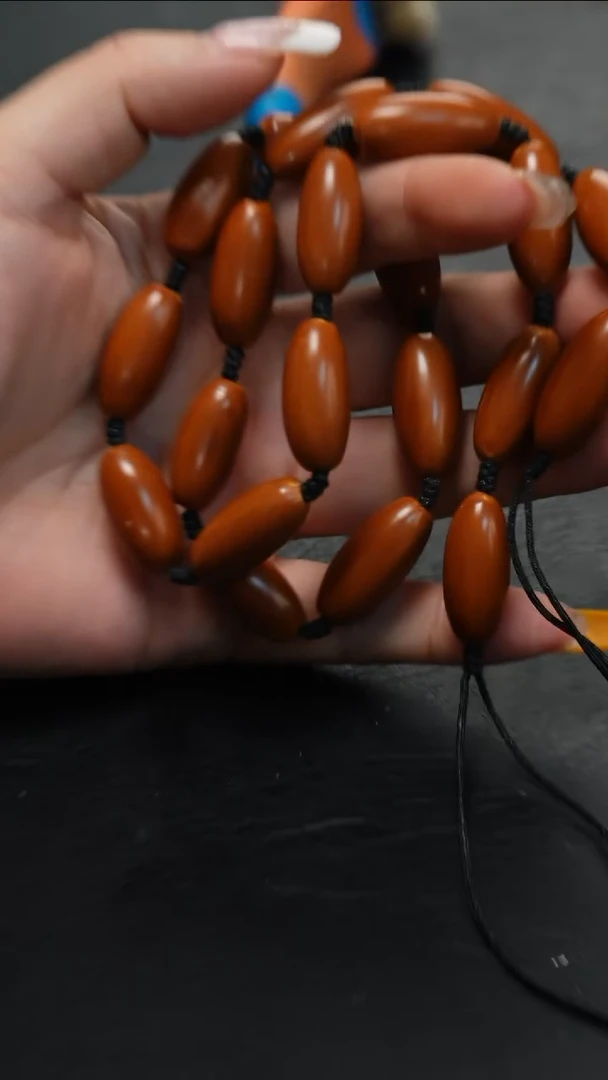 橄榄核吊坠 成交件数 3 成交人数