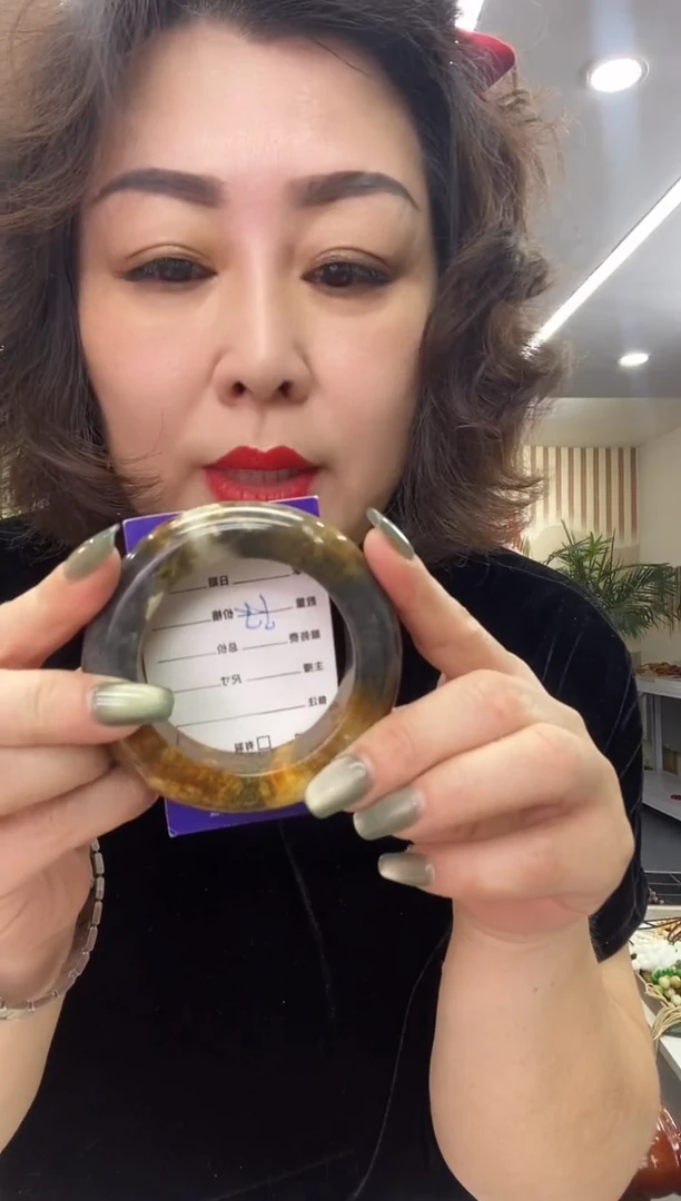 未镶嵌蛇纹石玉手镯小*村手镯