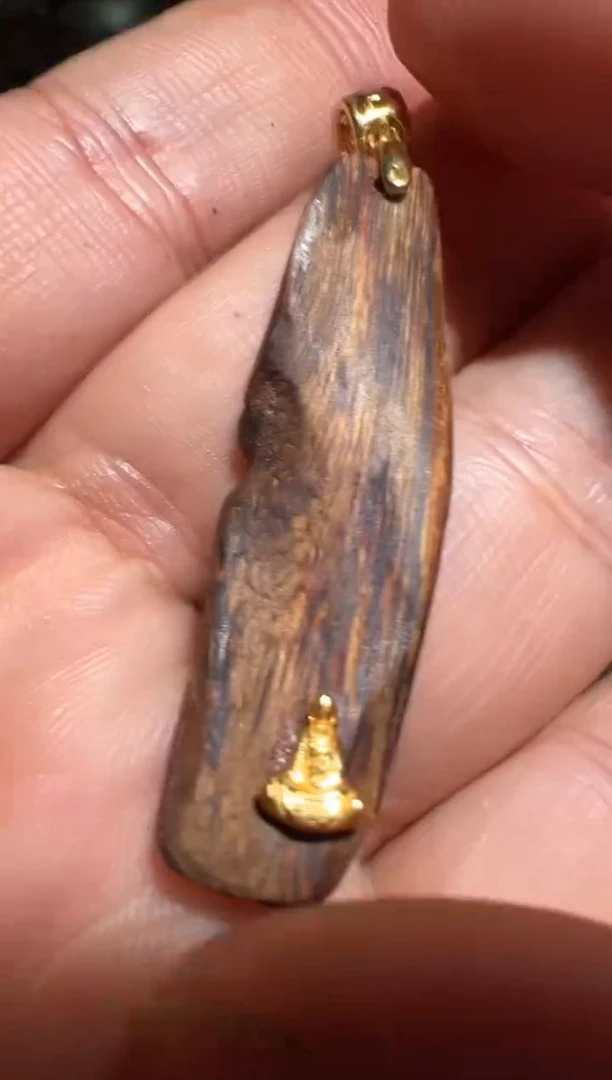 沉香沉香碎屑斗*惠安系1.8克