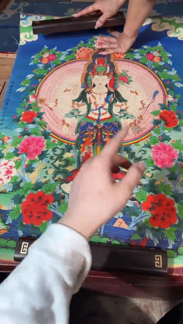 卷轴画龙妹的唐卡tk16