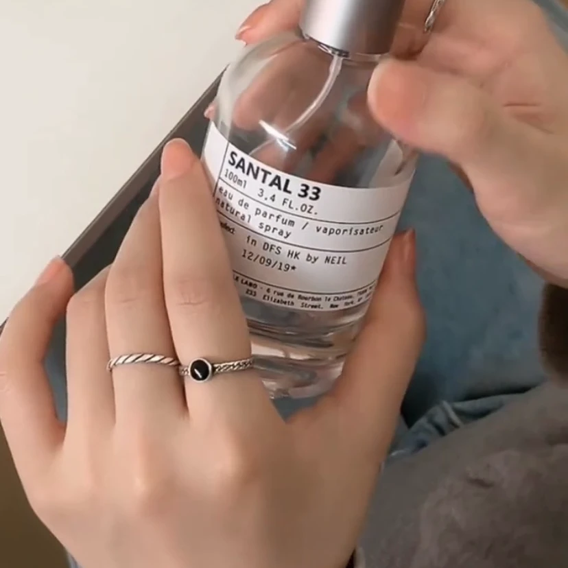 高级感冷淡风复古做旧麻花时尚黑色圆形滴釉女时尚简约百搭戒指