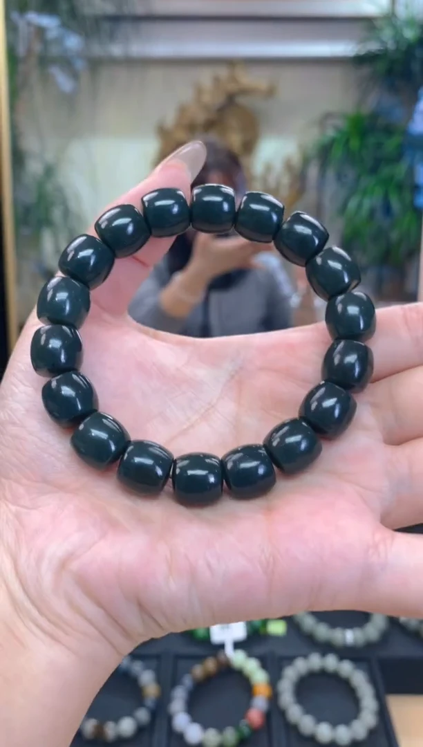 未镶嵌手串和田玉卡12
