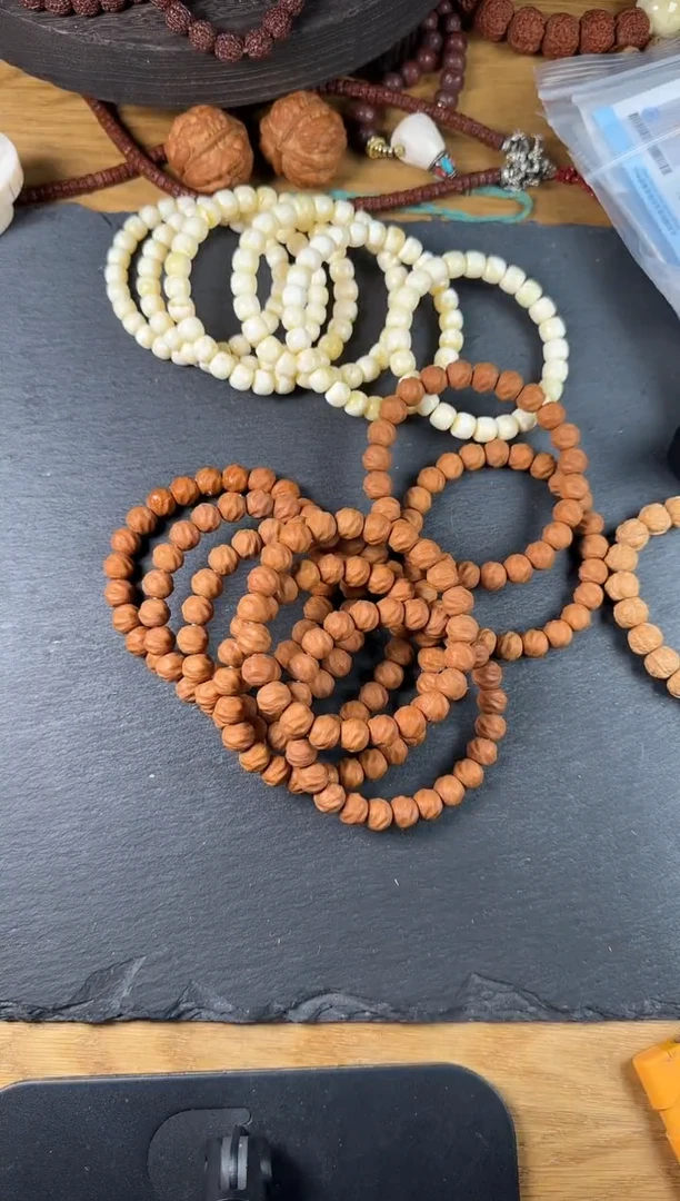 猴头核桃吊坠猴头核桃鬼印9-10mm左右