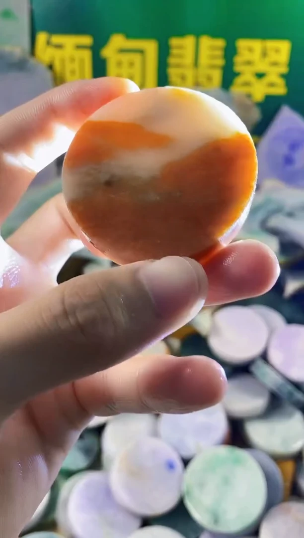 翡翠未镶嵌颈饰纯天然A货翡翠27