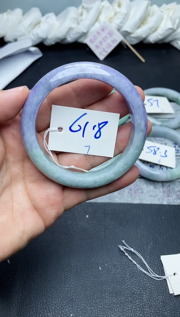 未镶嵌手镯翡翠7