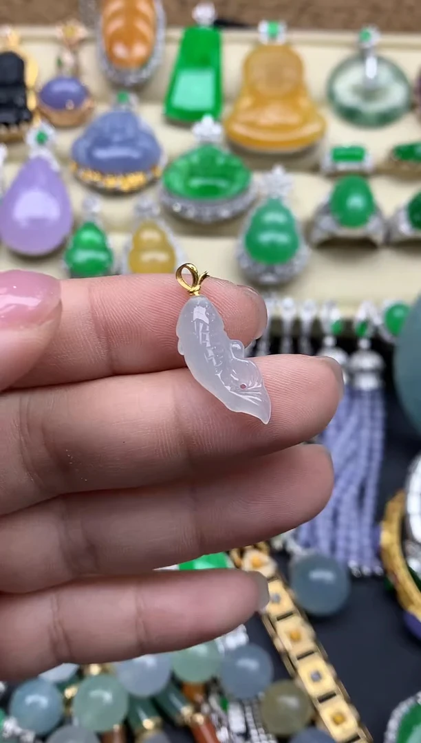 【闪购商品】翡翠颈饰18K金镶嵌305-中国好珍宝