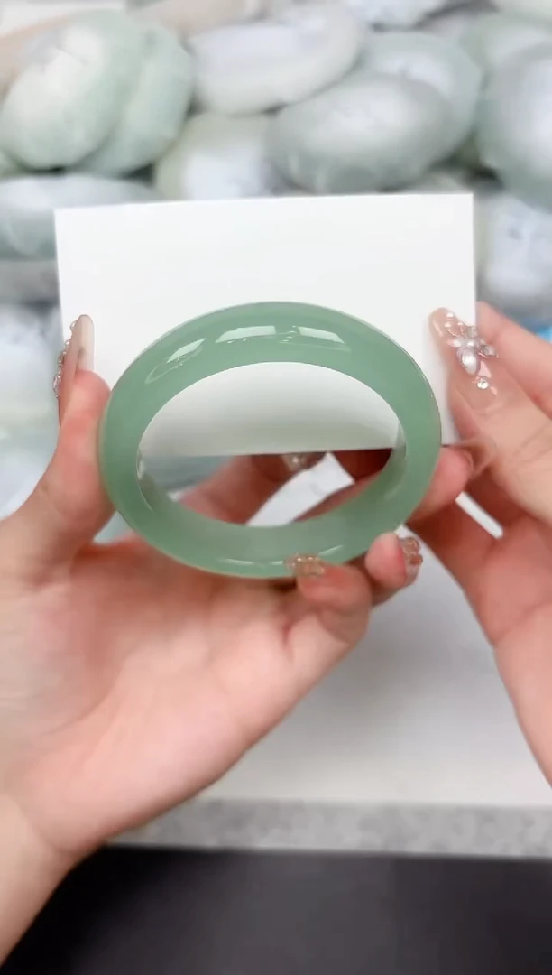 石英质玉手镯未镶嵌170-58.5