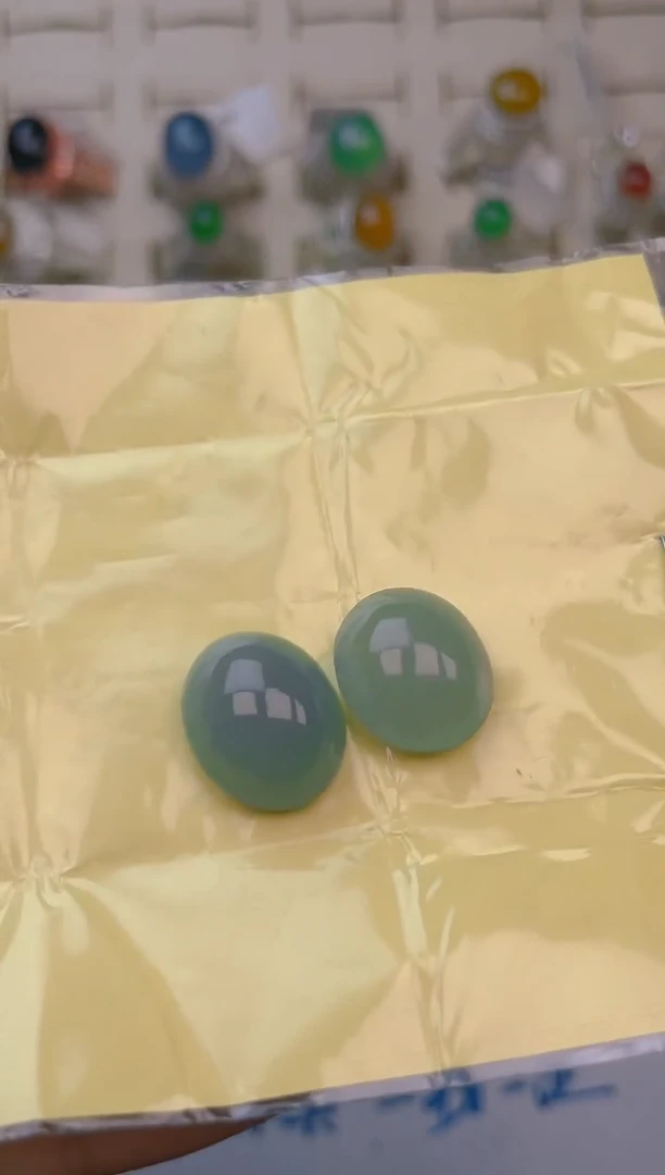 裸石翡翠天然翡翠蛋面