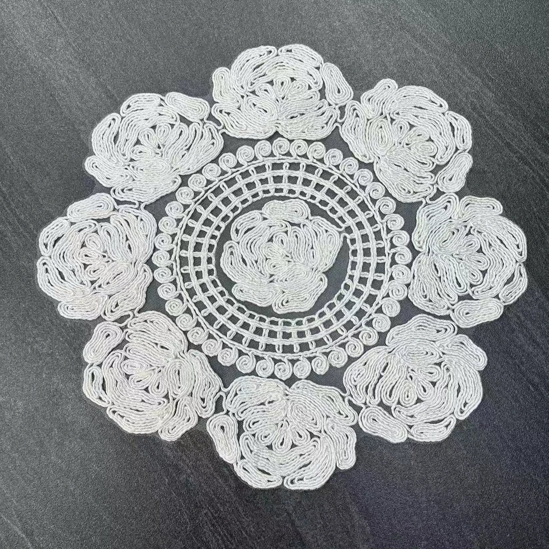 白色复古圆形蕾丝绳绣餐桌垫镂空布艺隔热装饰垫白色