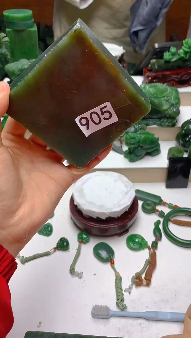 未镶嵌和田玉挂件1