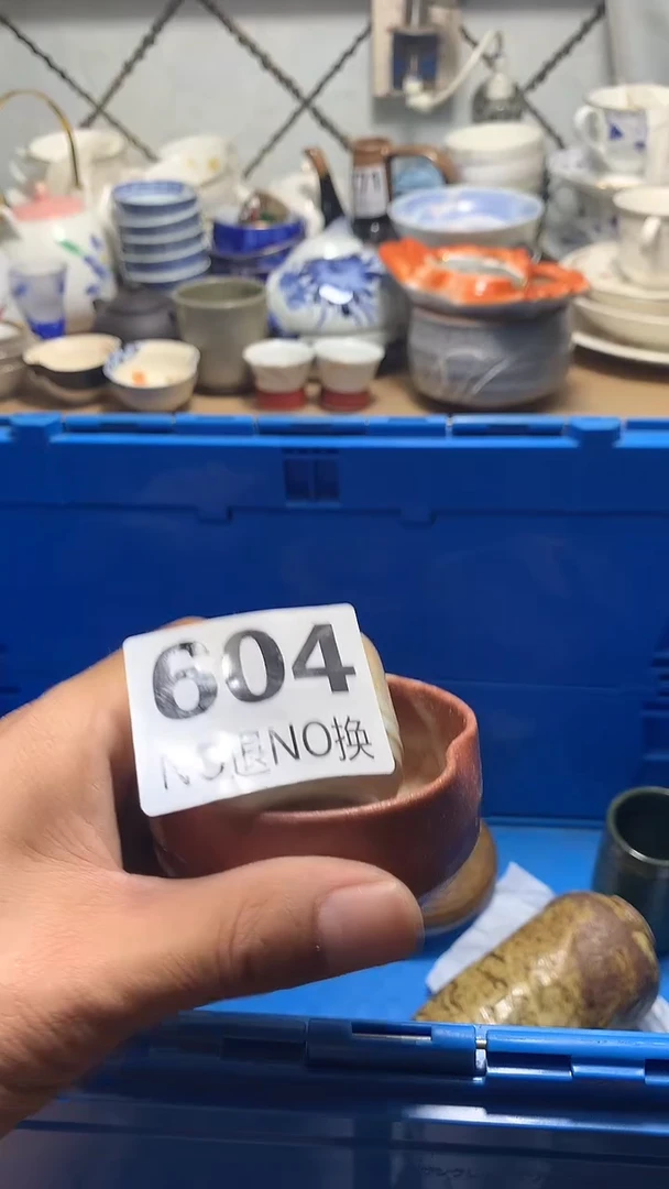 瓷片小*蜂花田家精品陶瓷店