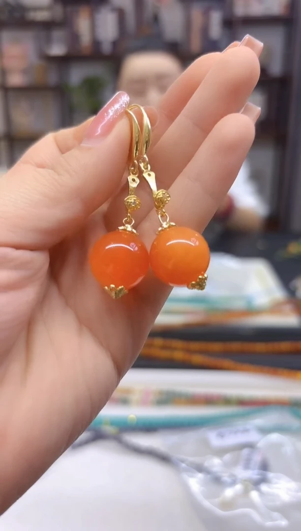 【闪购商品】蜜蜡耳饰14K金镶嵌耳坠E722