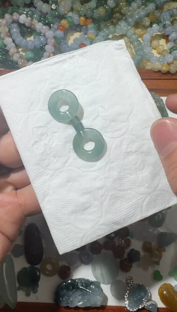 【闪购商品】翡翠颈饰未镶嵌【闪购商品】 天然翡翠