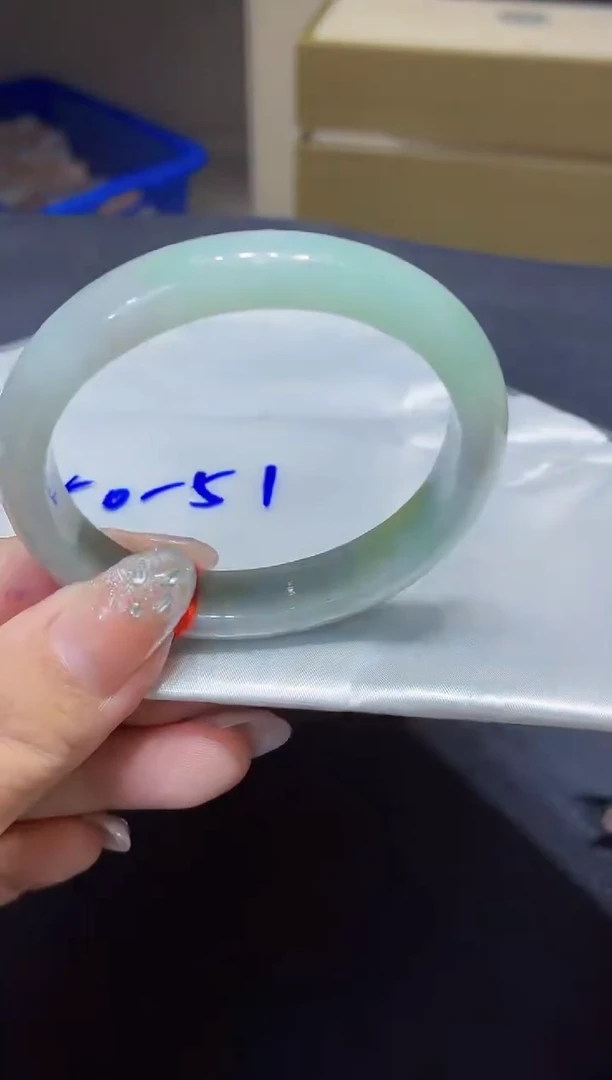 未镶嵌手镯翡翠翡翠手镯5051