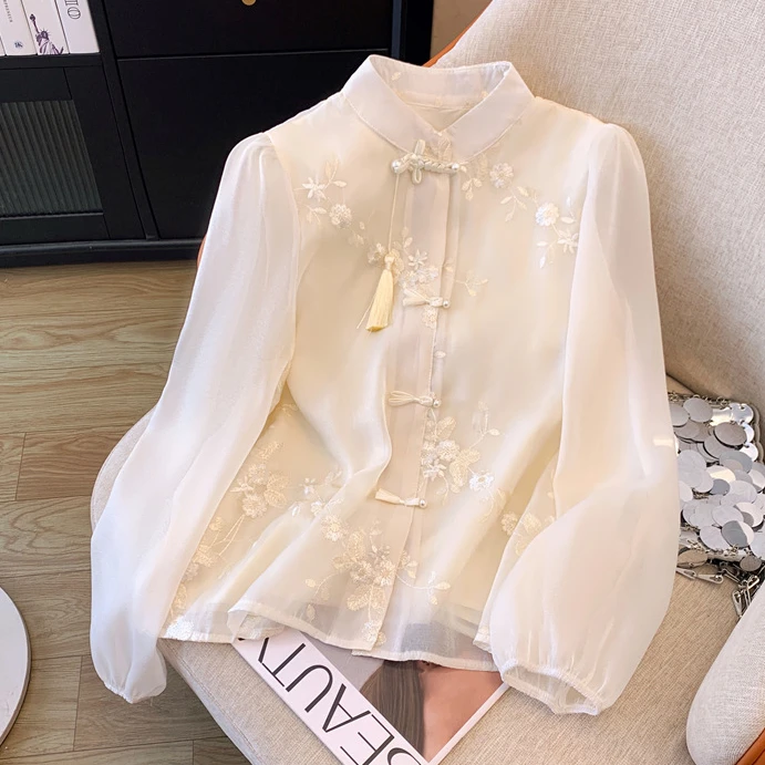 新中式流苏盘扣立领雪纺衬衫女春秋装新款提花刺绣小衫泡泡袖上衣