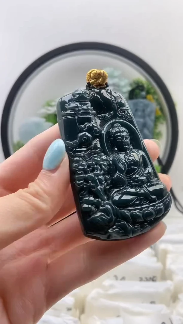 颈饰未镶嵌翡翠阿弥陀佛
