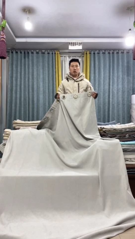 布成品窗帘     3-2.7