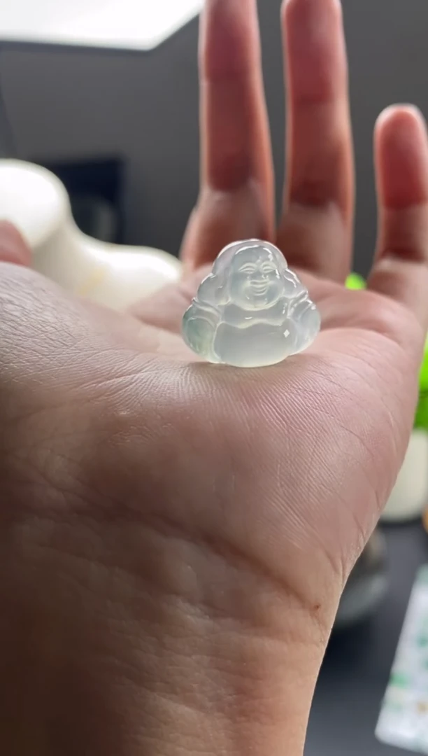 颈饰未镶嵌翡翠翡翠冰种佛公