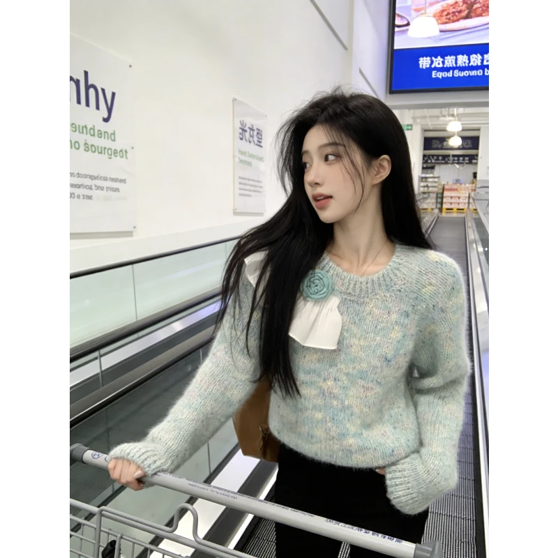 时尚新款淑女风立体花朵毛衣女浅绿色圆领木耳边针织衫高级感上衣