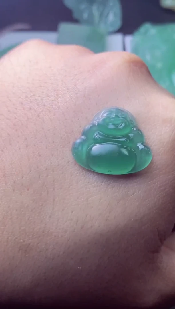 未镶嵌定制翡翠赵**_赵芮炳_
