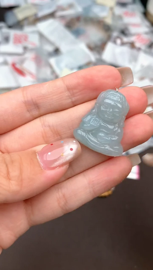 未镶嵌挂件翡翠一