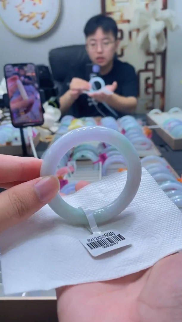 未镶嵌手镯翡翠025-52
