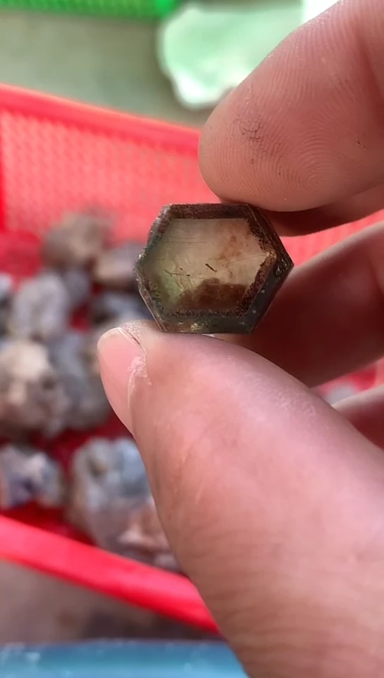 【闪购商品】水晶，未镶嵌灰狼，水晶