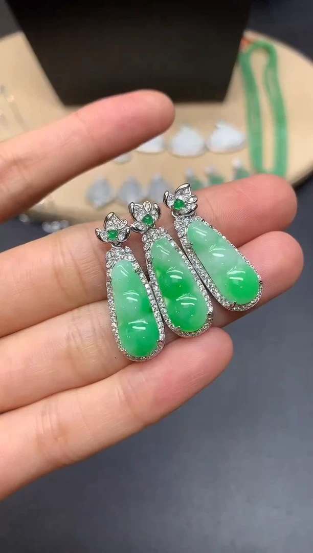 翡翠银S925镶嵌吊坠(不含链)福豆【多样性发其一】